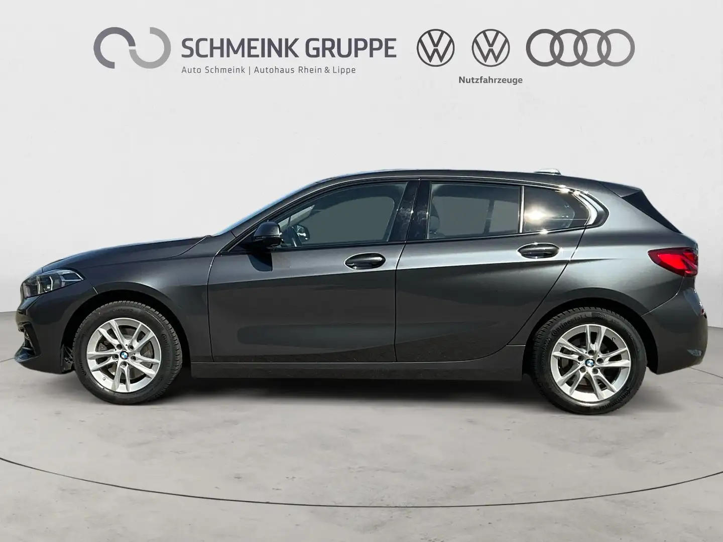 BMW 118 i Sport Line Navi Pano Sitzheizung Grau - 2