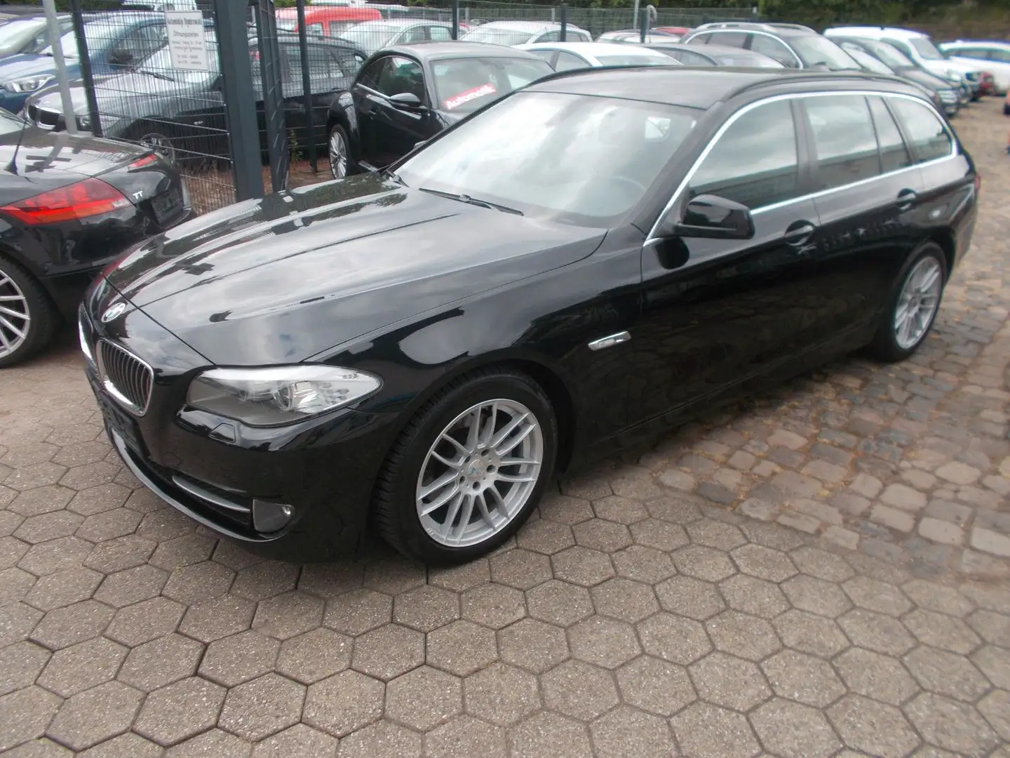 BMW 520 Baureihe 5 Touring 520 d Schwarz - 1