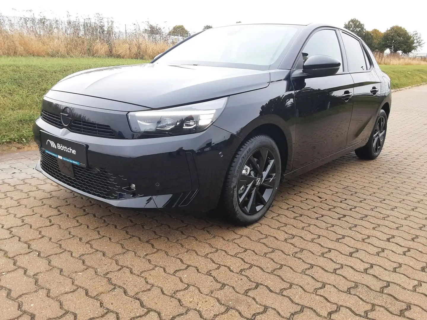 Opel Corsa 5trg 1.2 GS AT/Allw/LED/Navi/Shz/180°Kamera/Klimaa Schwarz - 2