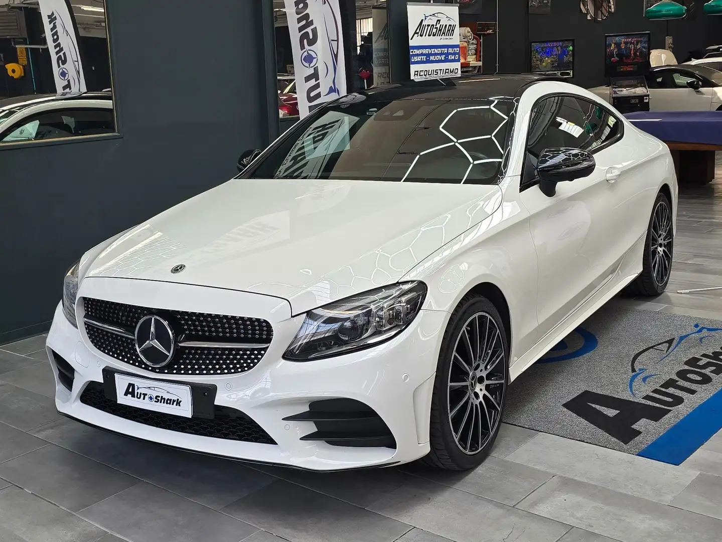 Mercedes-Benz C 220 Classe C-C205 AMG Coupe d Premium Plus 4matic AUTO Bianco - 2