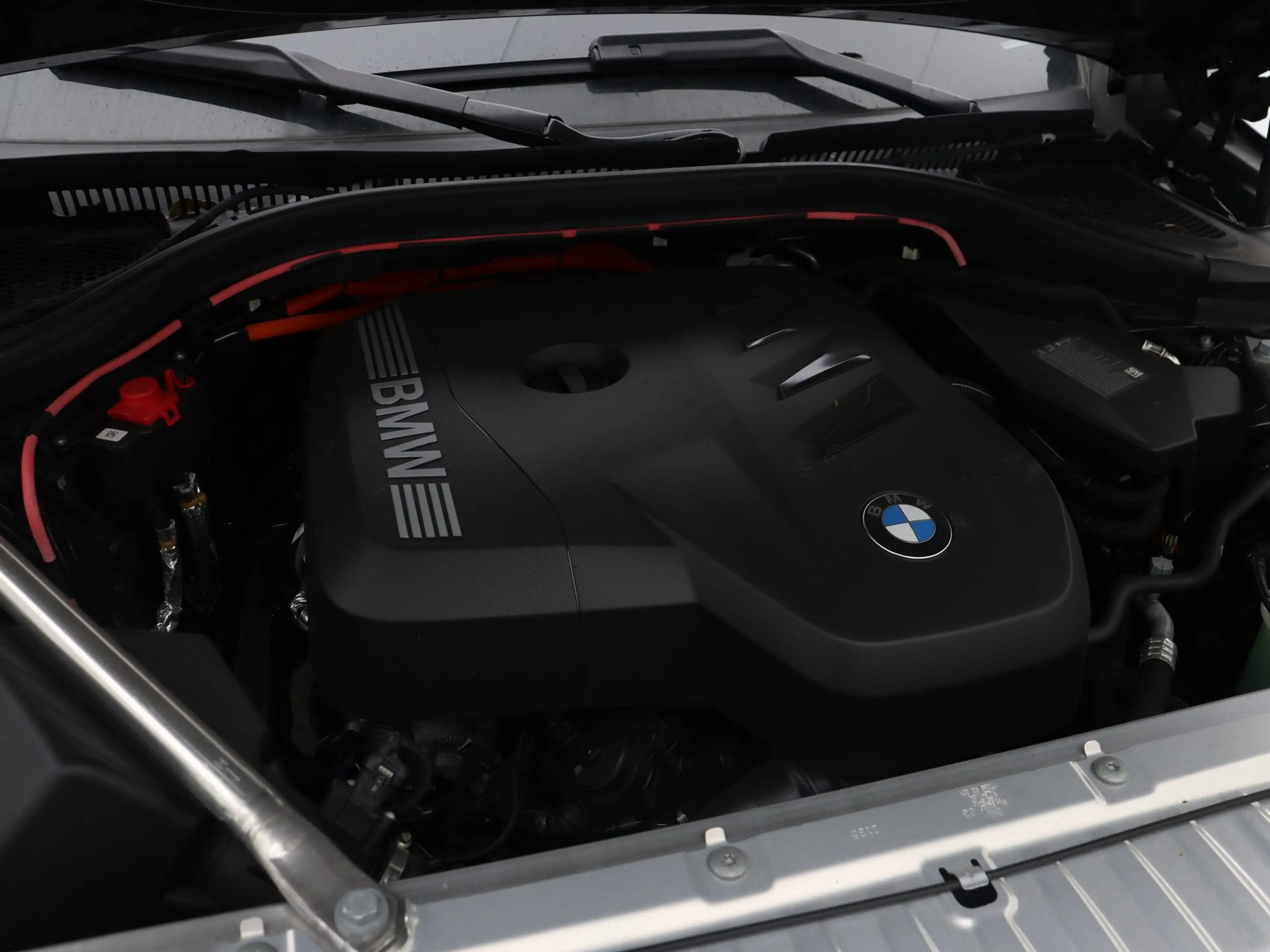 BMW X3 30e xDrive — photo 4