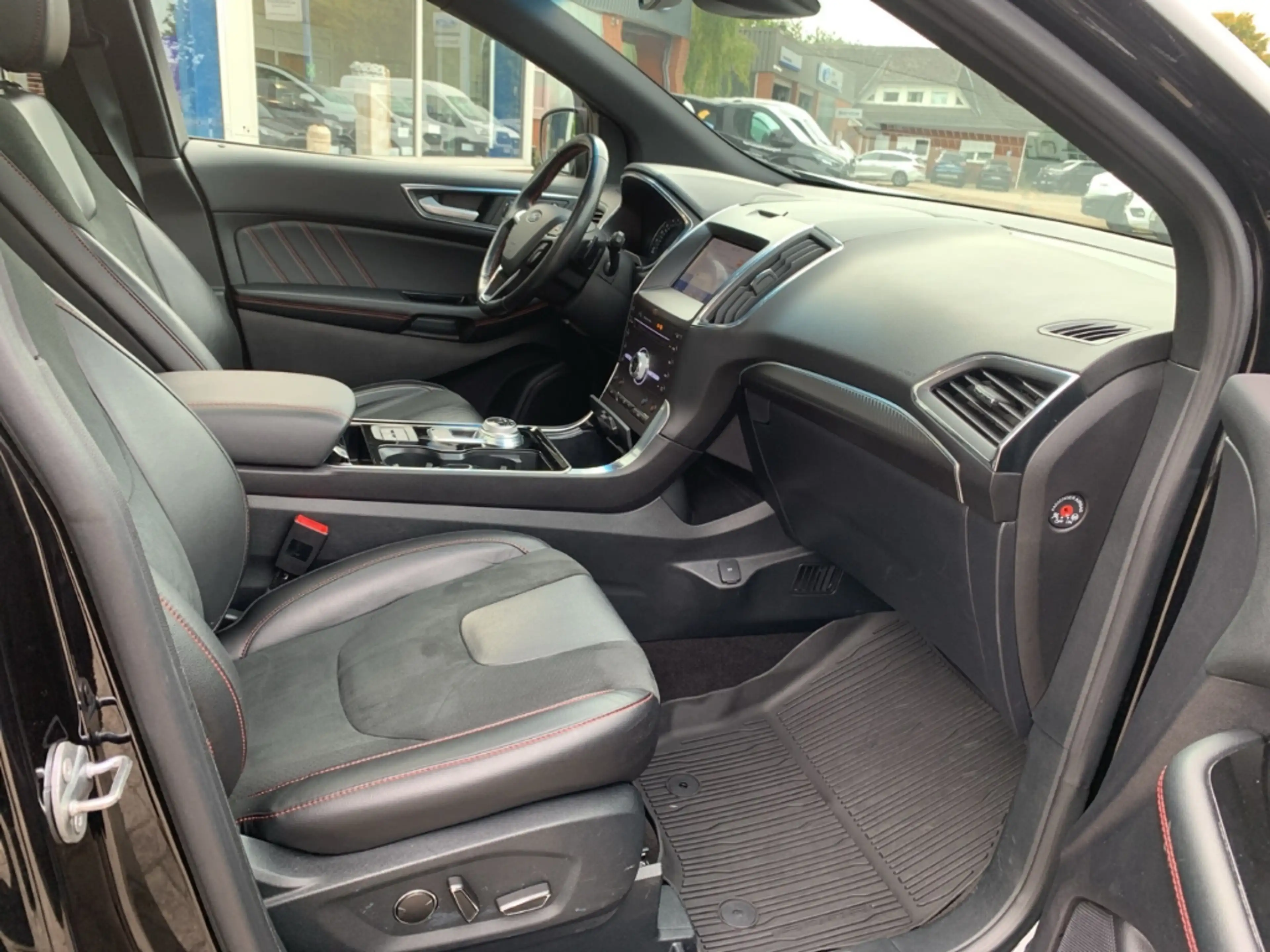 Ford Edge ST-Line 4x4 El. Panodach Navi Memory Sitze Soundsy — photo 10