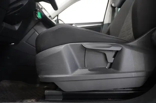 Volkswagen Tiguan view 9