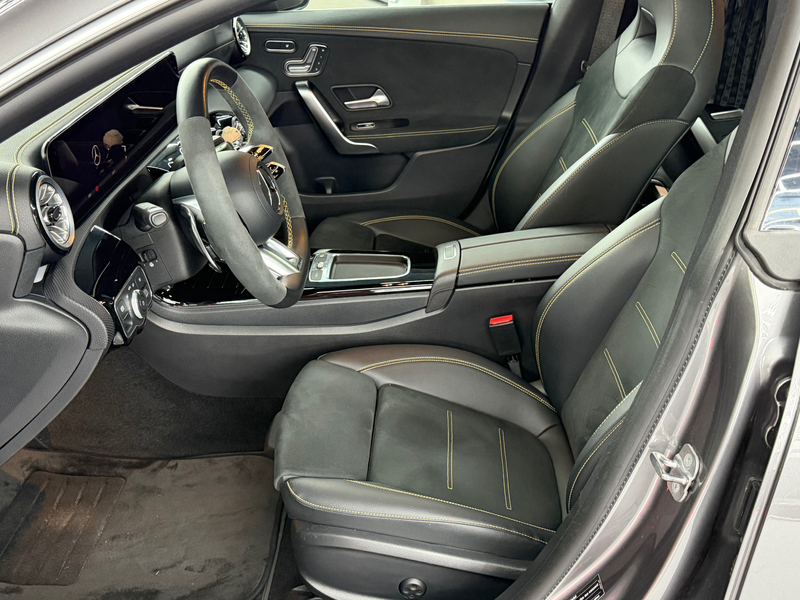 Mercedes-Benz CLA 45 AMG S 4Matic+ Pano Burmester Full Option — photo 7