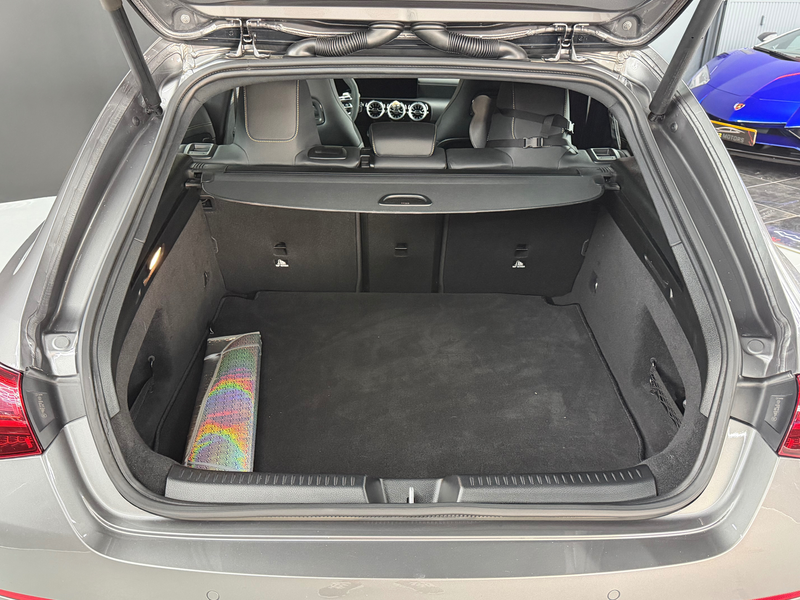 Mercedes-Benz CLA 45 AMG S 4Matic+ Pano Burmester Full Option — photo 13