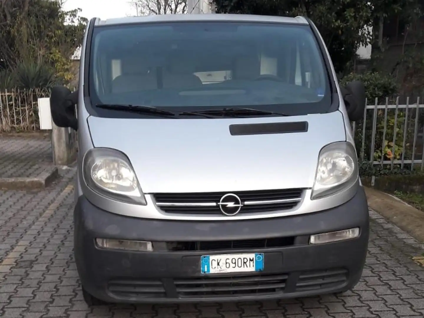 Opel Vivaro 1,9 tdi Grigio - 1
