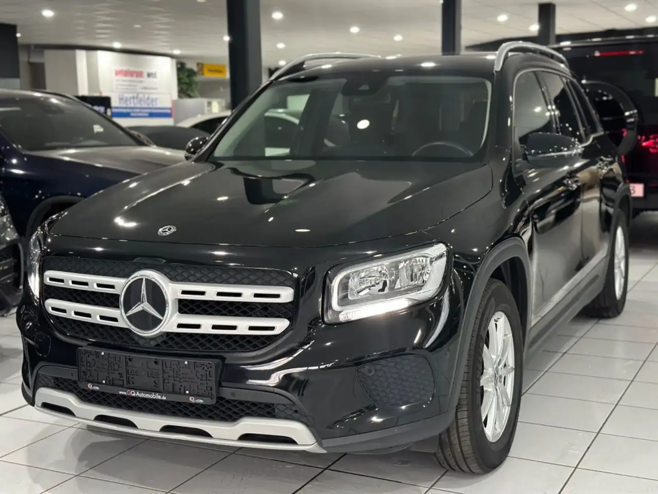 Mercedes-Benz GLB 200