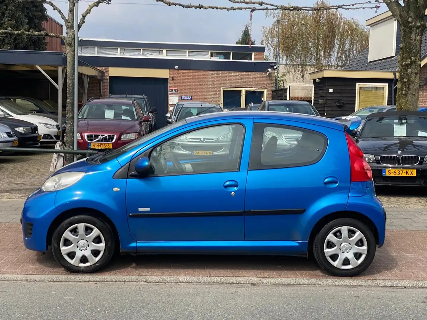Peugeot 107 1.0 Millesim 200 *Airco|APK 10-2025!| Betrouwbaar Blu/Azzurro - 2