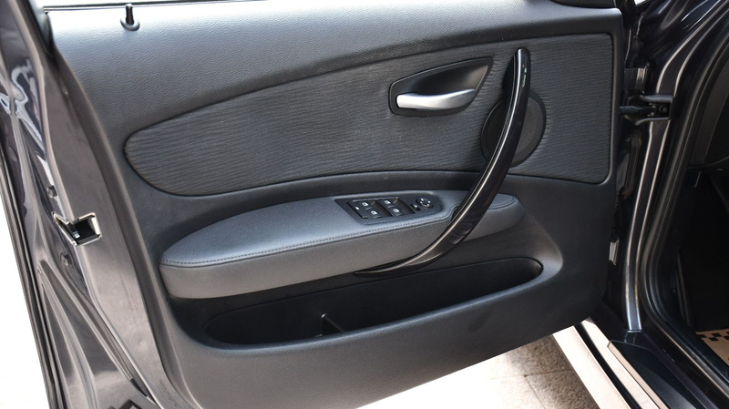 BMW 118 i 5-Türer 6 Gang Klima PDC nur 87Tkm — photo 7