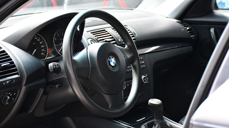 BMW 118 i 5-Türer 6 Gang Klima PDC nur 87Tkm — photo 10
