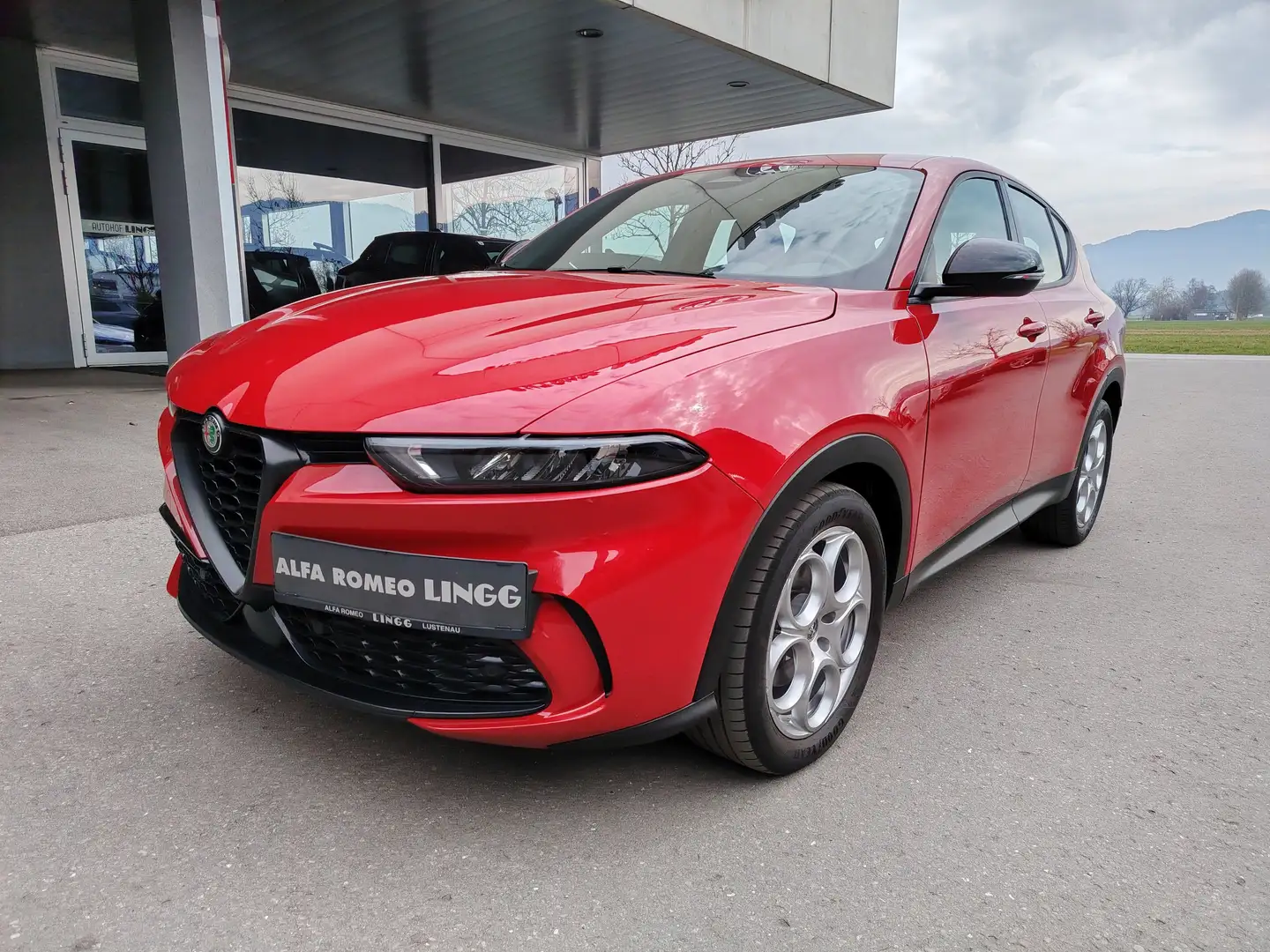 Alfa Romeo Tonale 1,6 Multijet Sprint DCT Rot - 1
