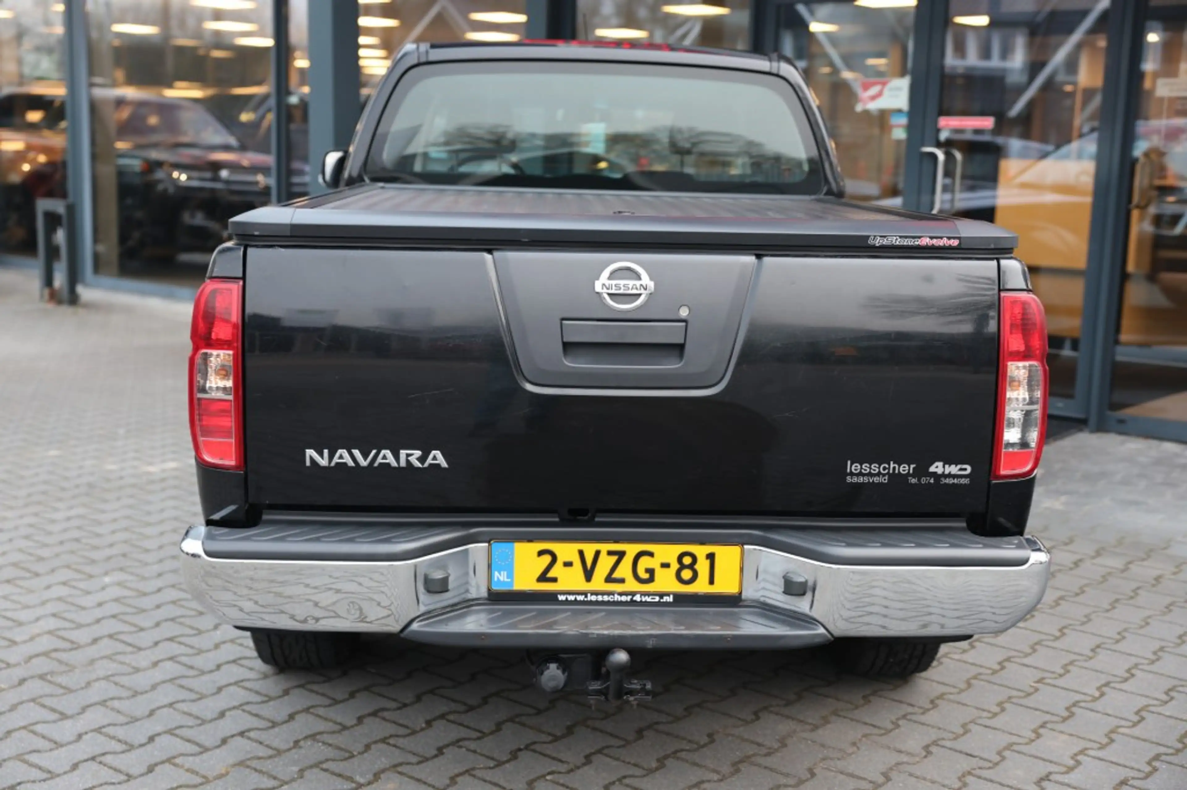 Nissan Navara 2.5 DCI SE 4WD VAN — photo 5