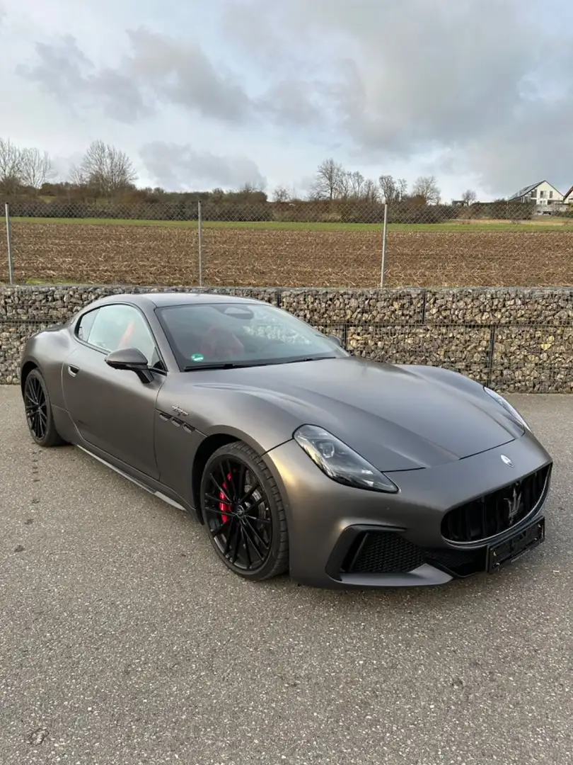 Maserati GranTurismo Trofeo MY2024/Carbon/Sonus/LP244€ Gris - 1