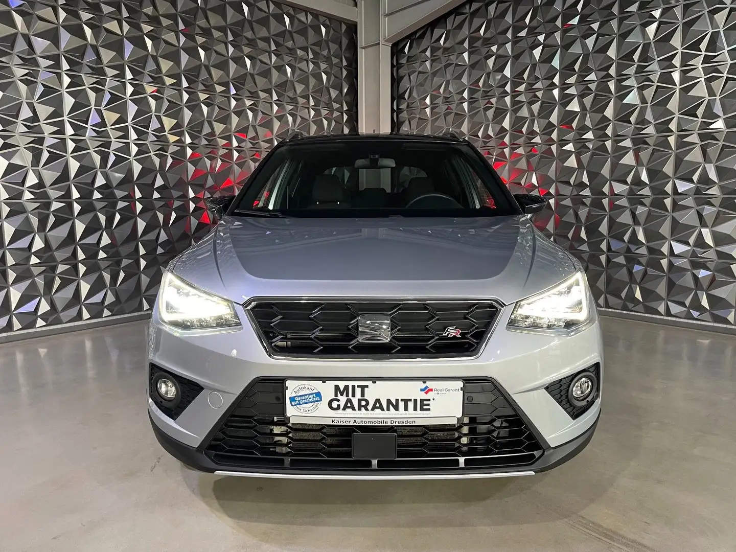 SEAT Arona FR *LED*Autom.*TOP-Zustand*AppleCarplay* Argent - 2