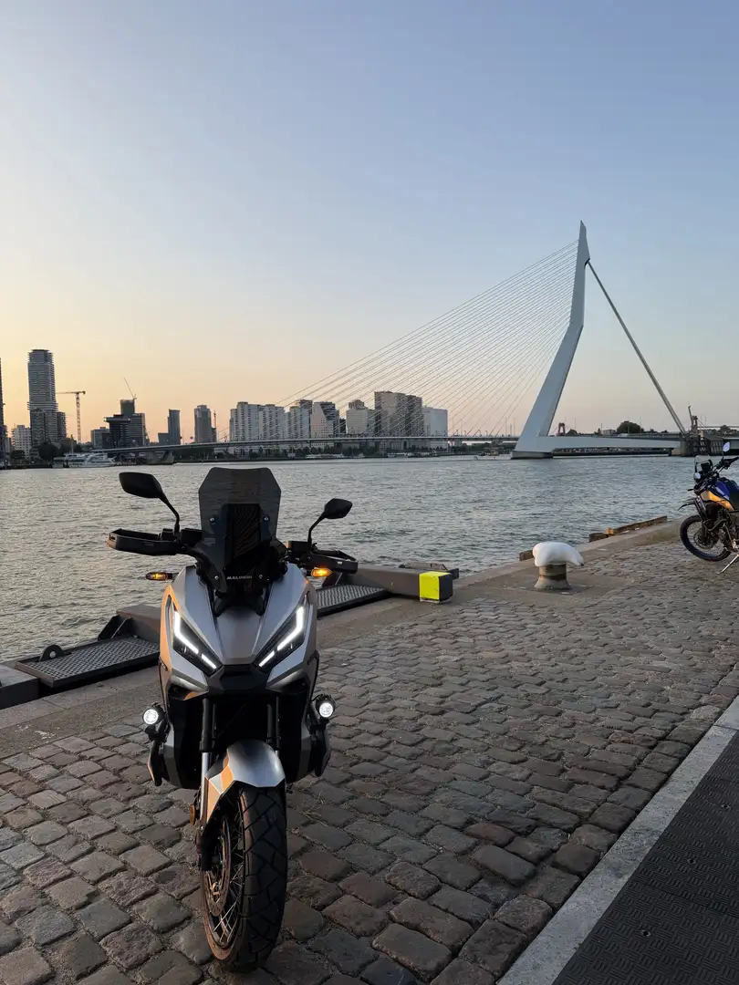 Honda X-ADV 750 - 1