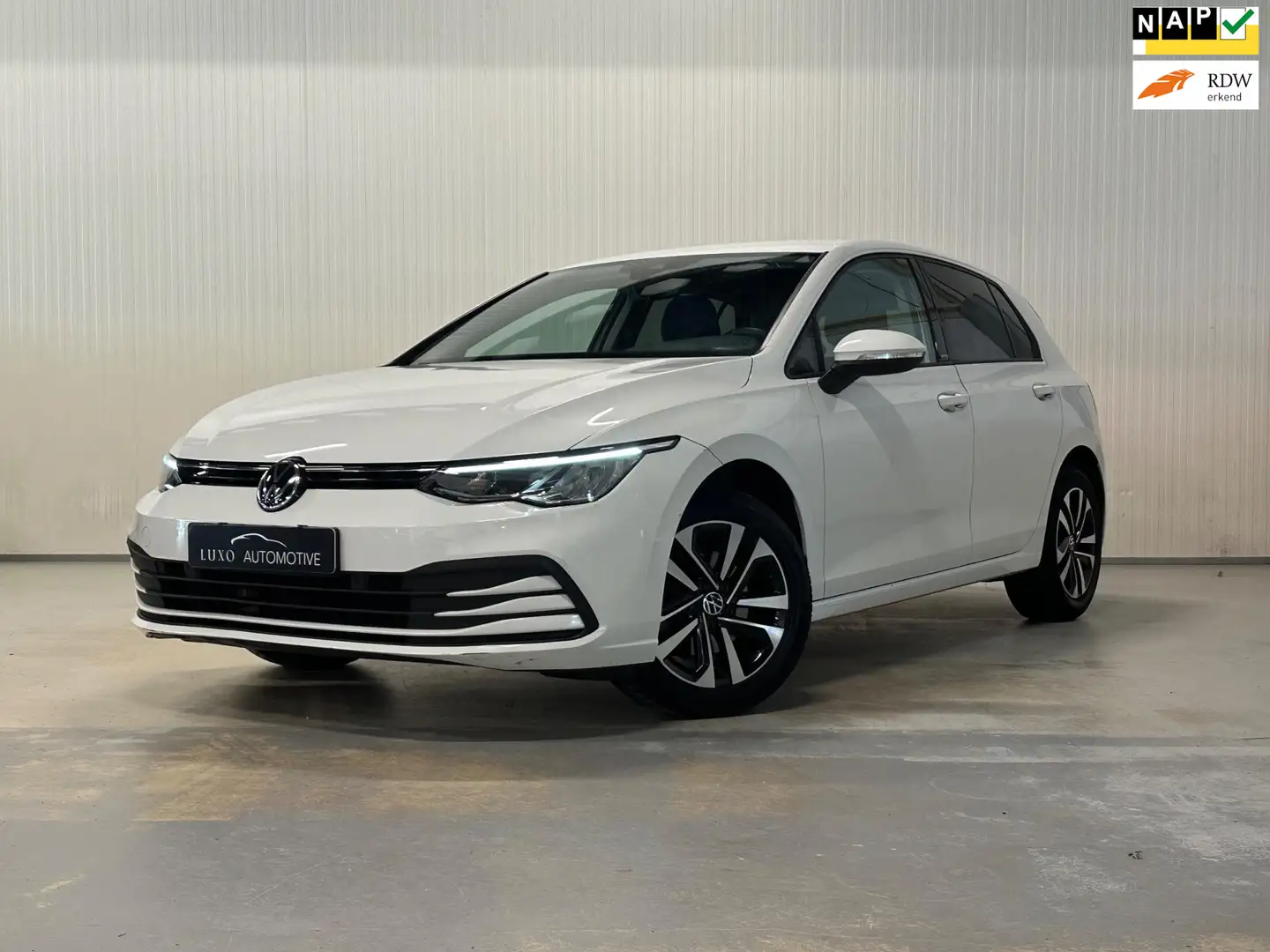 Volkswagen Golf 1.0 TSI Life | PARK-ASSISTANT | NAV | Wit - 1