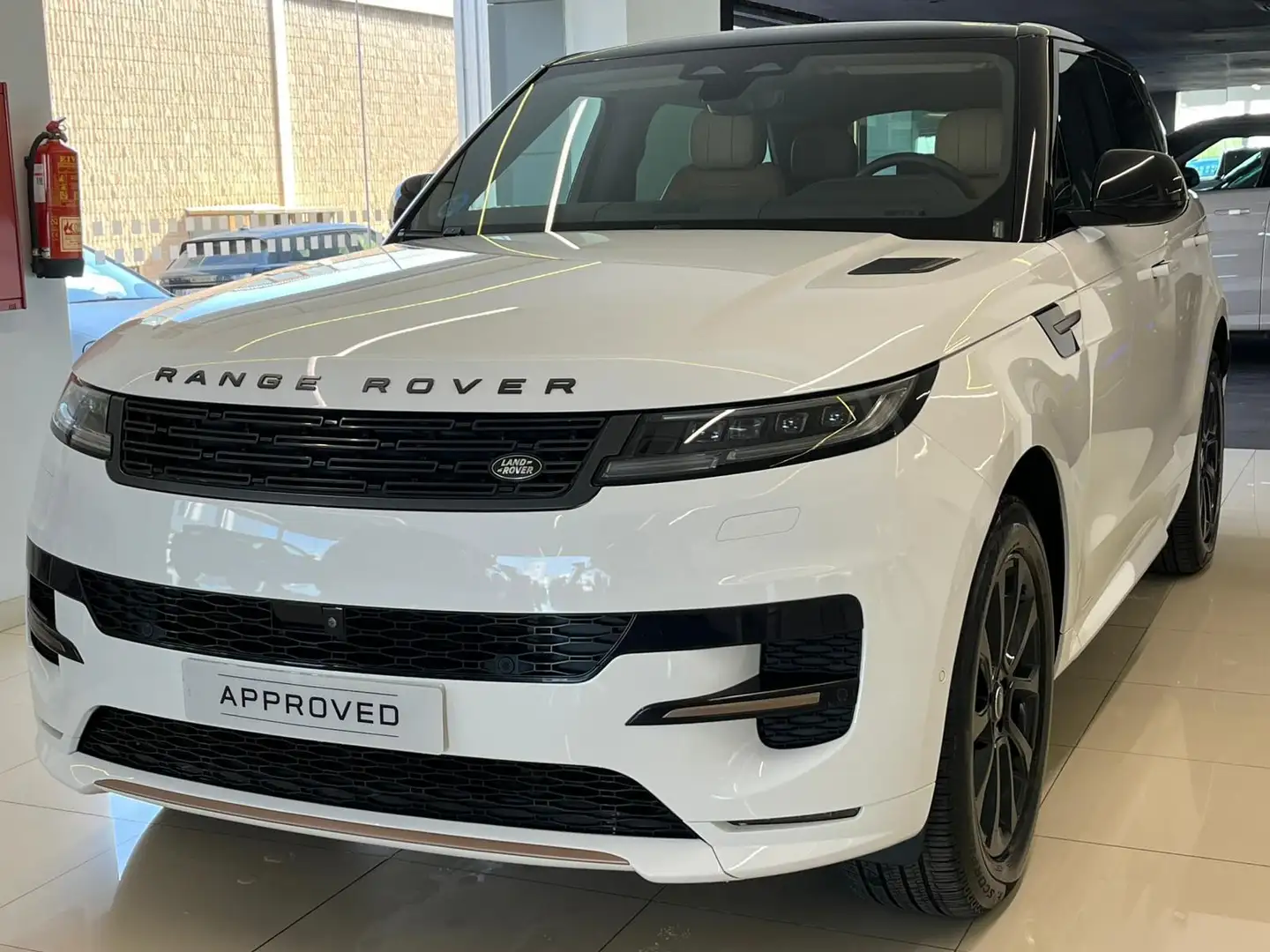 Land Rover Range Rover Sport 3.0D TD6 MHEV Dynamic SE 249 Blanc - 1