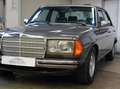Mercedes-Benz 500 PreMerger W123 AMG mit M117 8-Zylinder und AMG FIN Grau - thumbnail 7