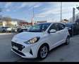 Hyundai i10 1.0 Econext Tech Blanc - thumbnail 1
