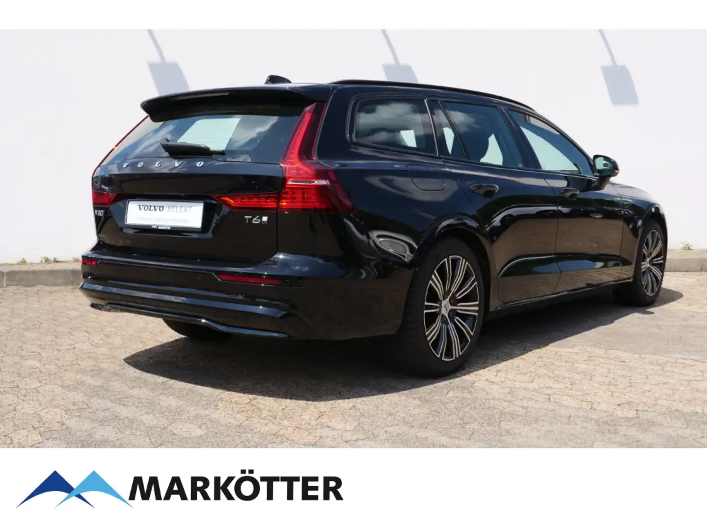 Volvo V60 T6 AWD Recharge Plus Dark  STHZ/CAM/Google Schwarz - 2