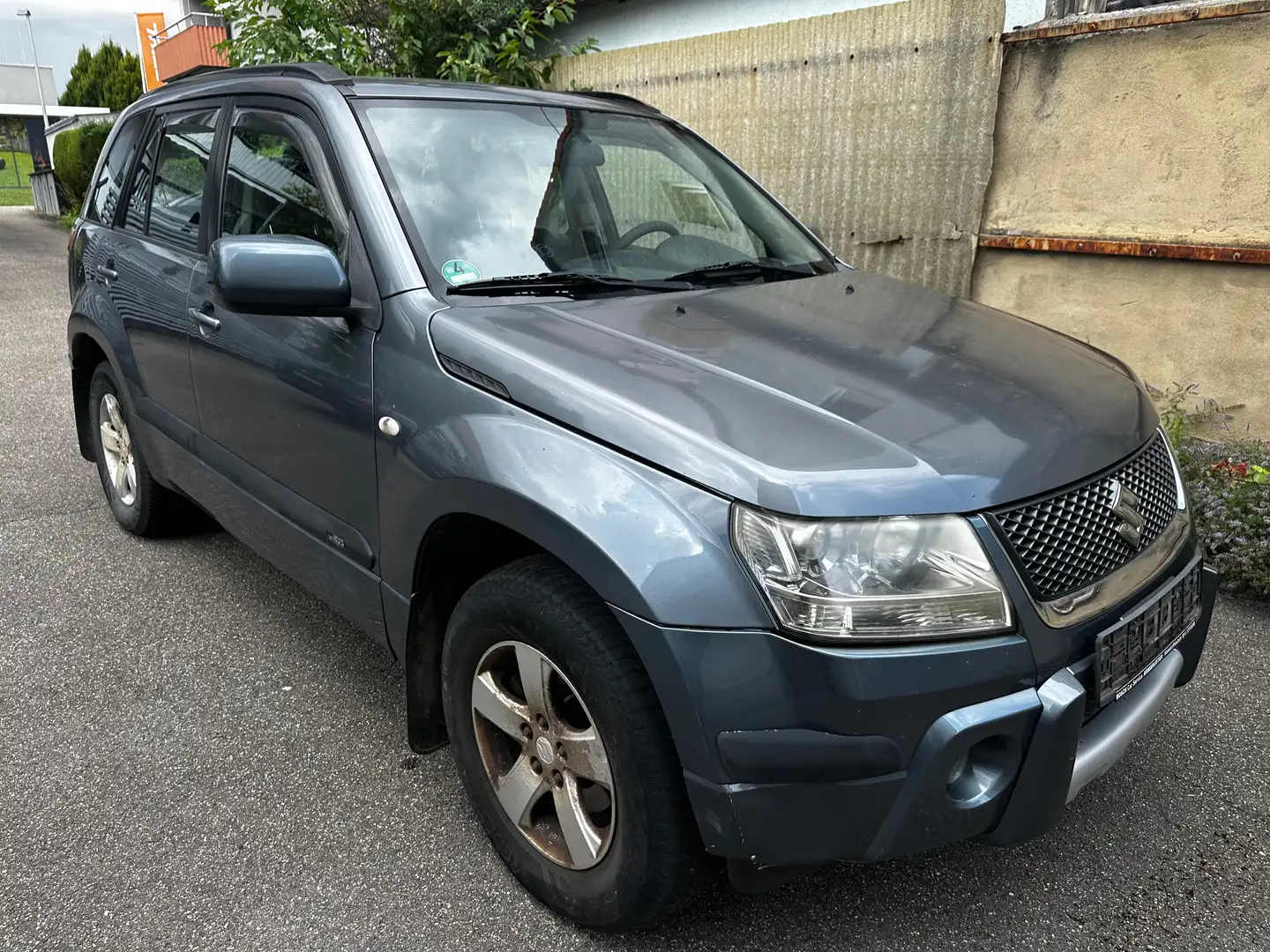 Suzuki Grand Vitara 2.0 Club (5-trg.)*** Klimaautomatik***AHK Gri - 1