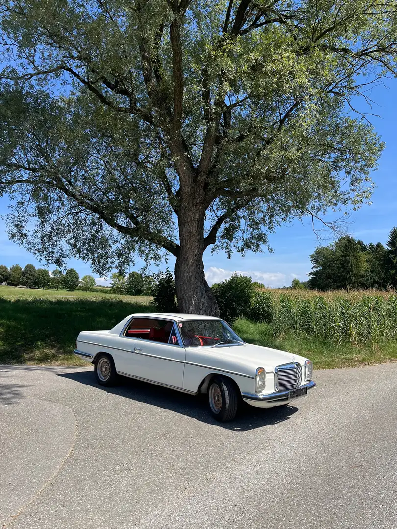 Mercedes-Benz W 114/115 Strich-Acht 280 CE Coupé Weiß - 1