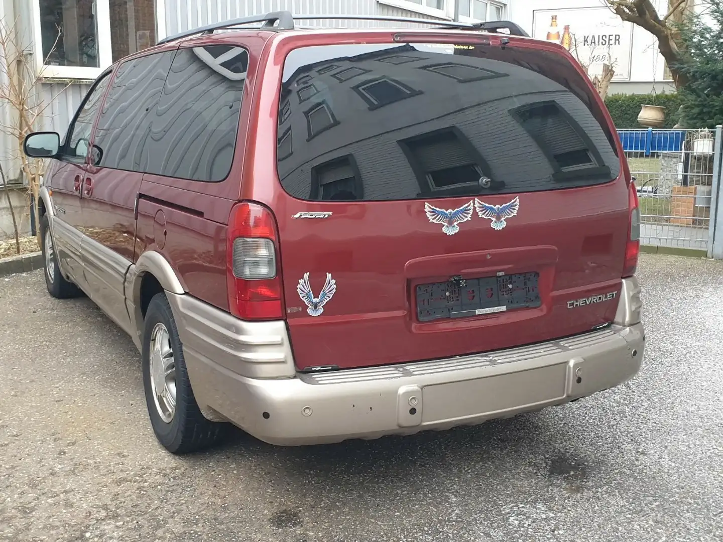 Chevrolet Trans Sport Червоний - 2