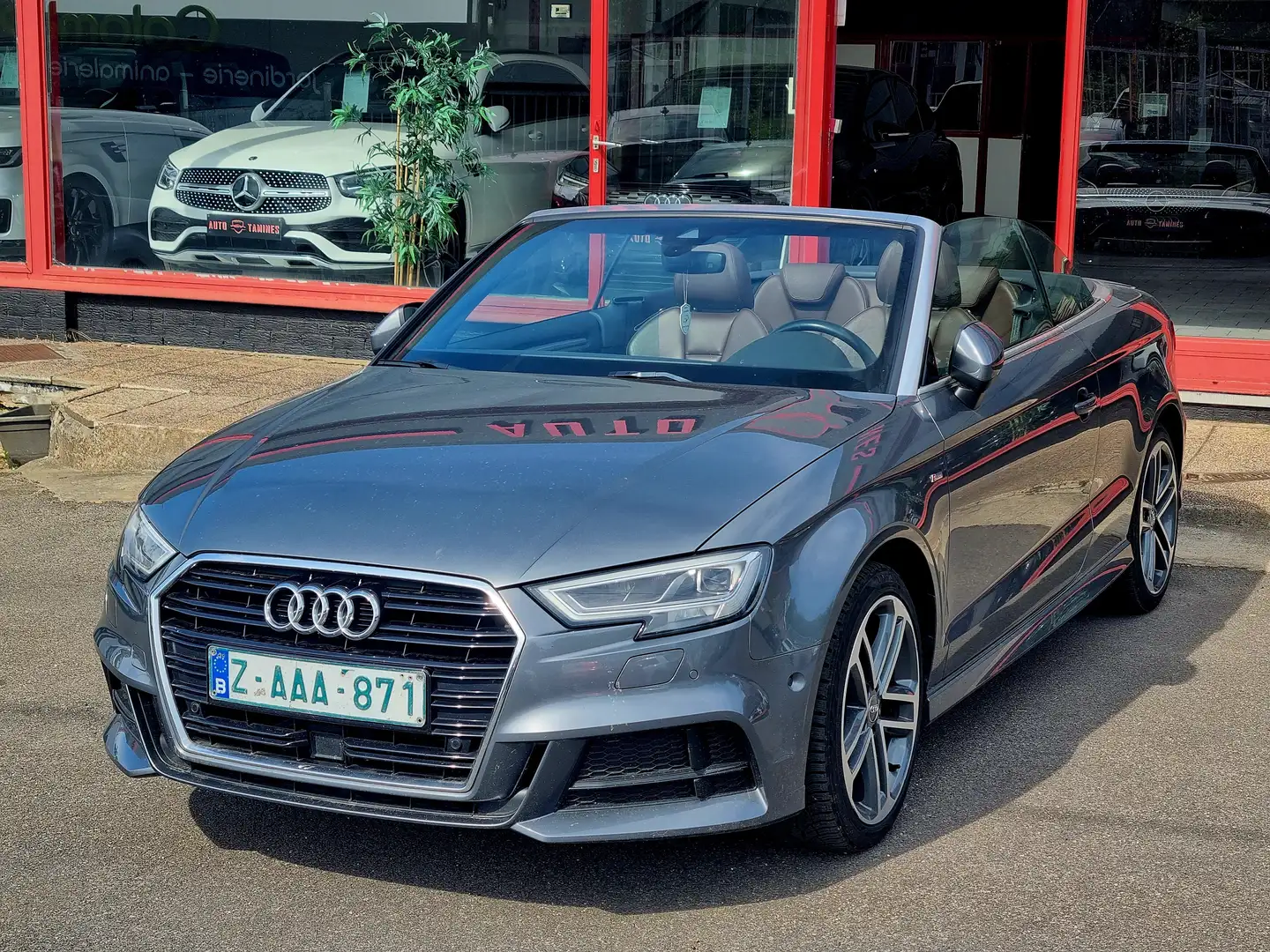 Audi A3 1.5 TFSI S Line / S tronic / 1er Main / Full Opt. Gris - 1
