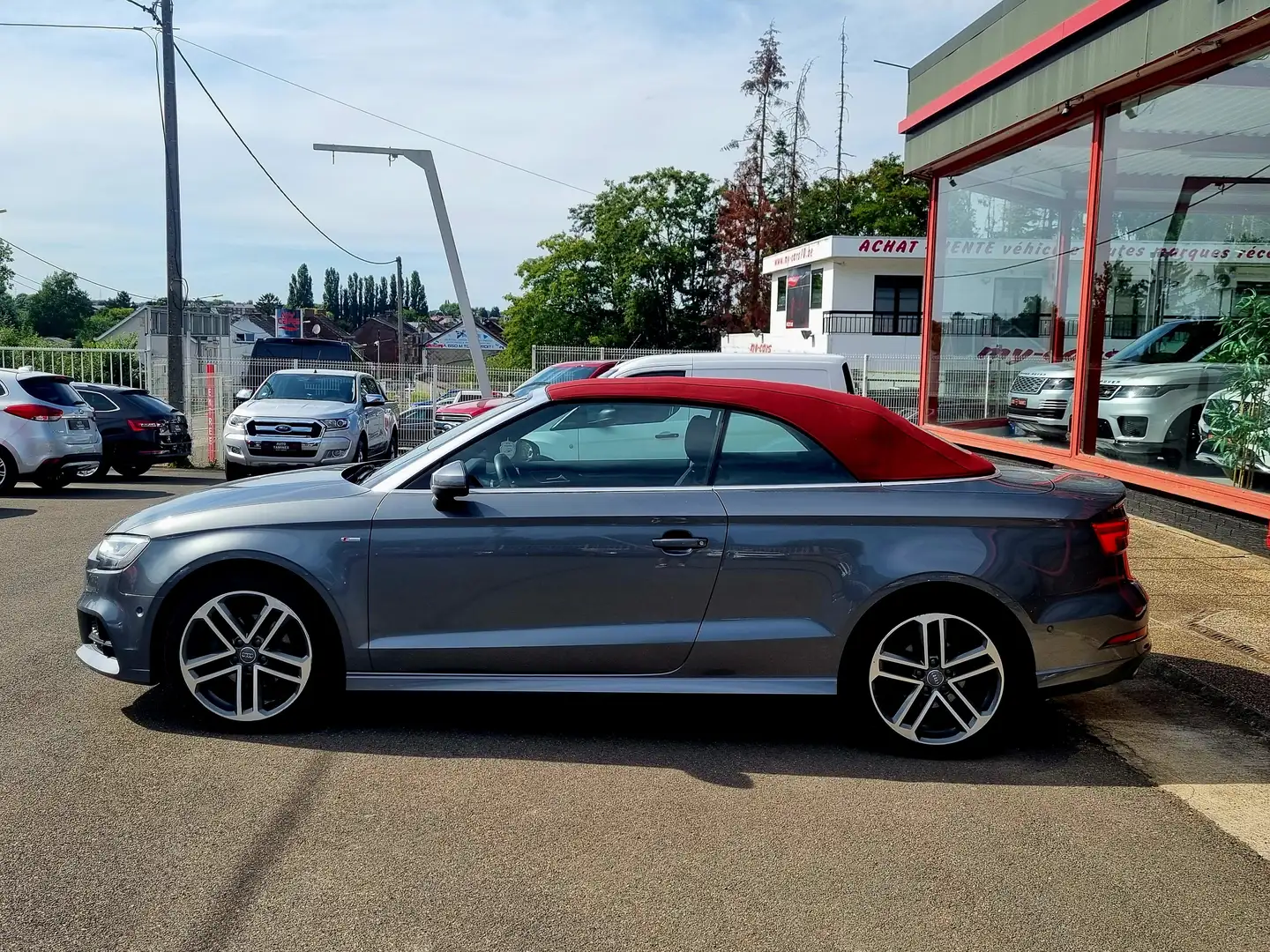 Audi A3 1.5 TFSI S Line / S tronic / 1er Main / Full Opt. Gris - 2