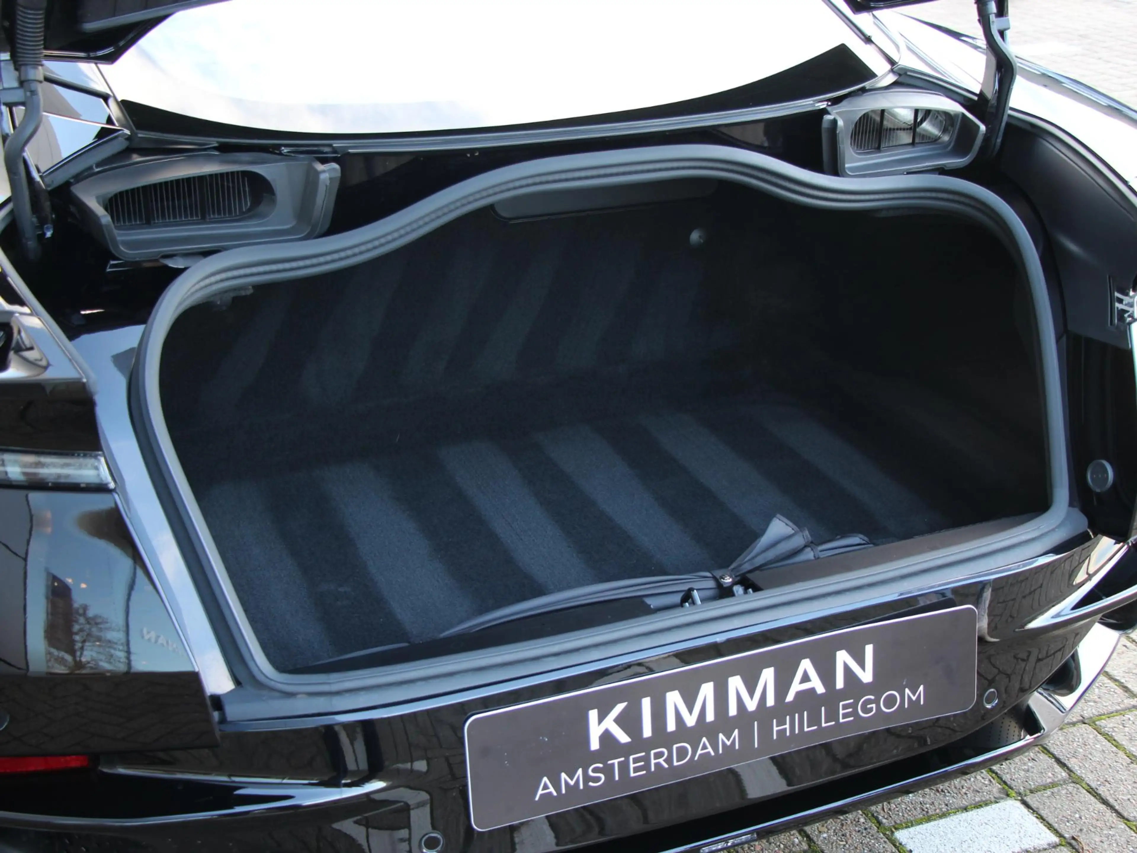 Aston Martin DB11 4.0 V8 | Adaptief onderstel | Sport uitlaat | 20" — photo 8