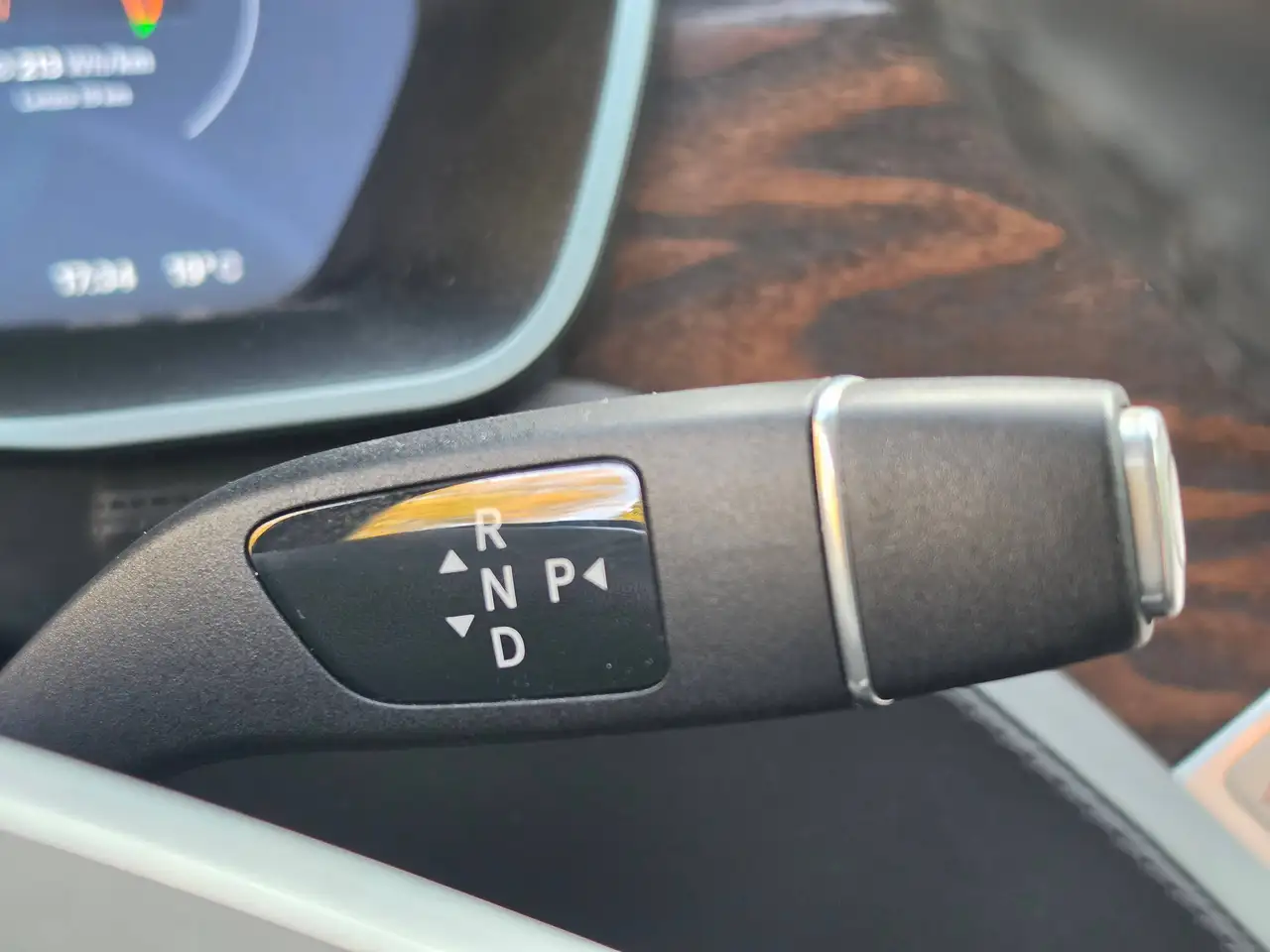 Tesla Model X Performance Dual – Bild 25