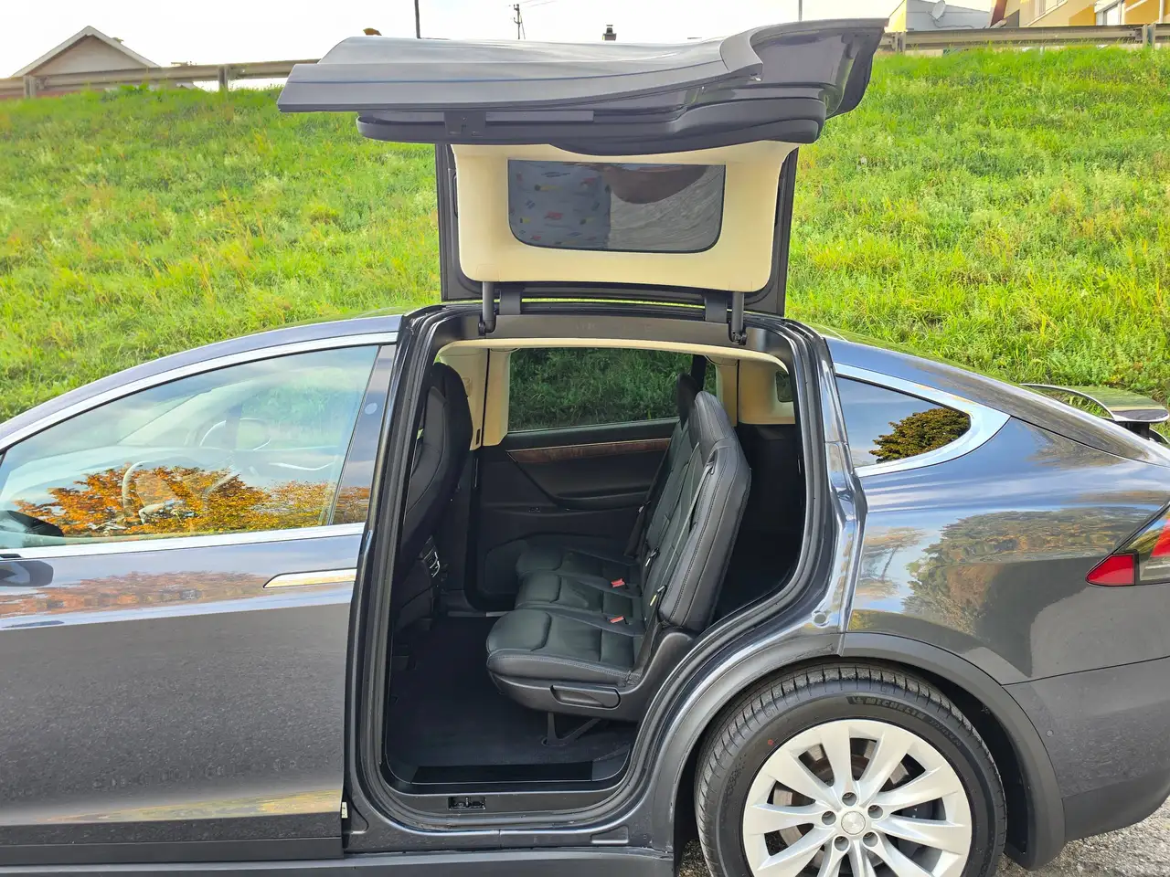Tesla Model X Performance Dual – Bild 17