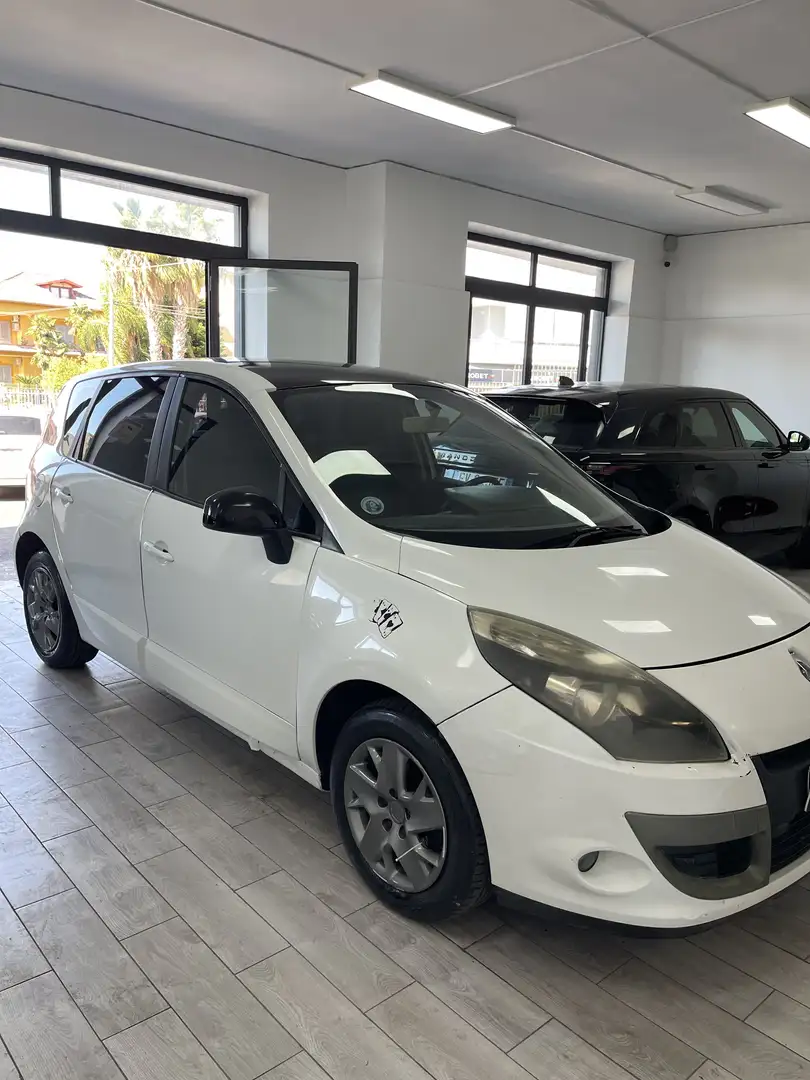 Renault Scenic X-Mod - 2
