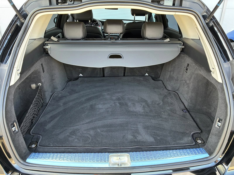 Mercedes-Benz C 220 C 220d 4Matic NAVI / ALLRAD / TEMPOMAT / BORDCOM. — photo 14