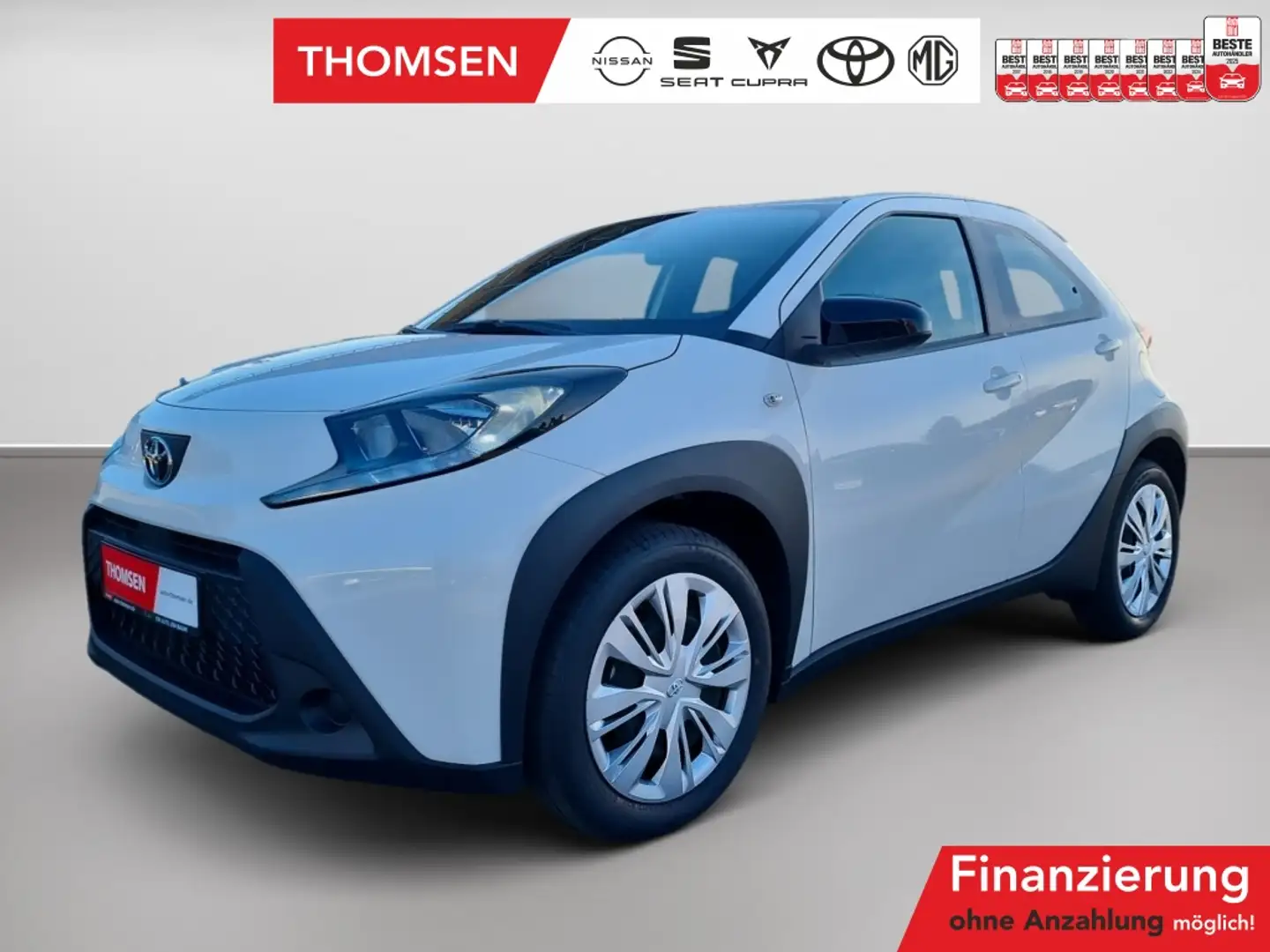 Toyota Aygo 1.0 Play ACC+Navi+Fernlichtass.+Kam.+PDC Wit - 1