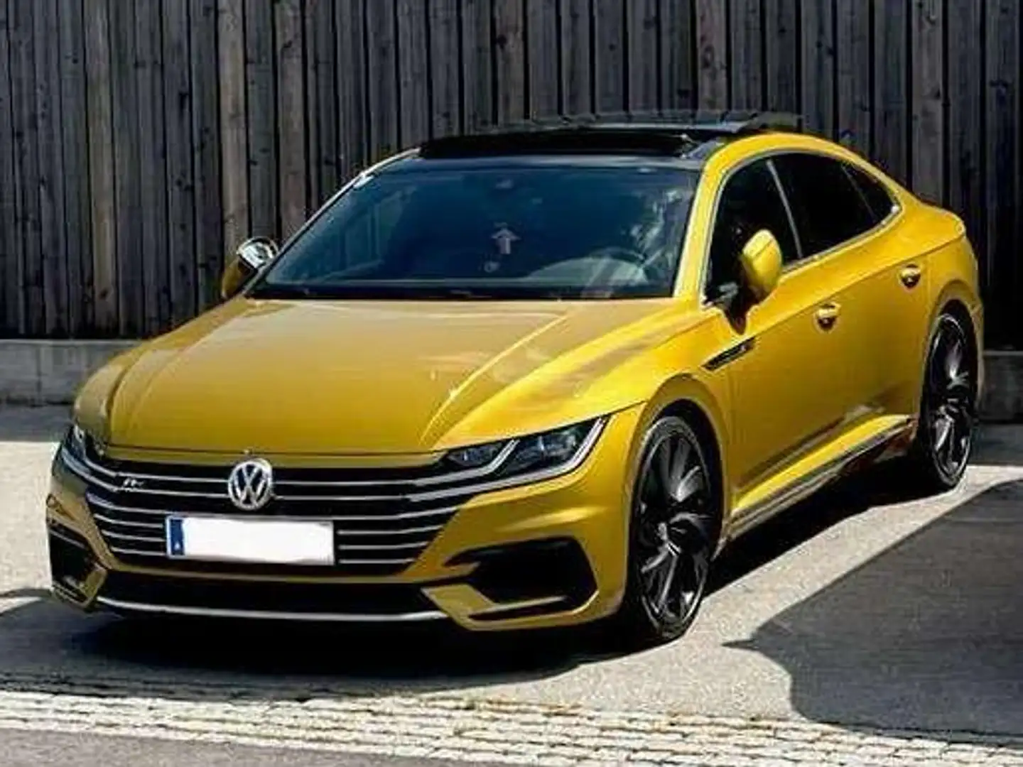 Volkswagen Arteon Arteon 2,0 TDI 4Motion PICKERL NEU ! Gelb - 1