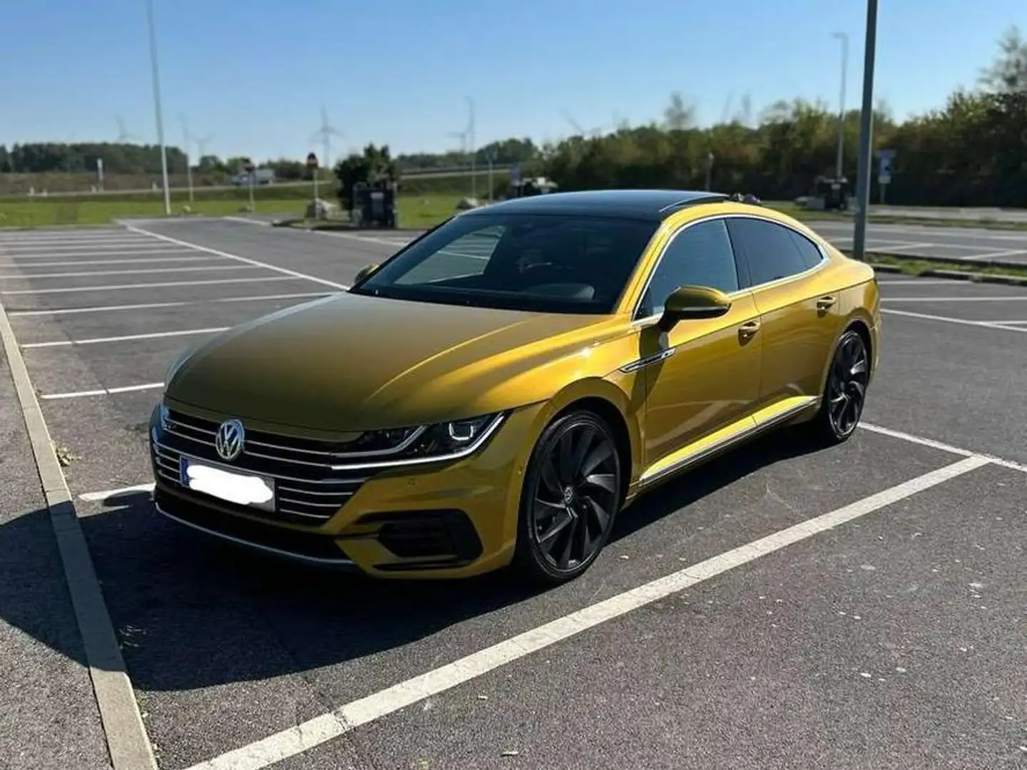 Volkswagen Arteon Arteon 2,0 TDI 4Motion PICKERL NEU ! Gelb - 2