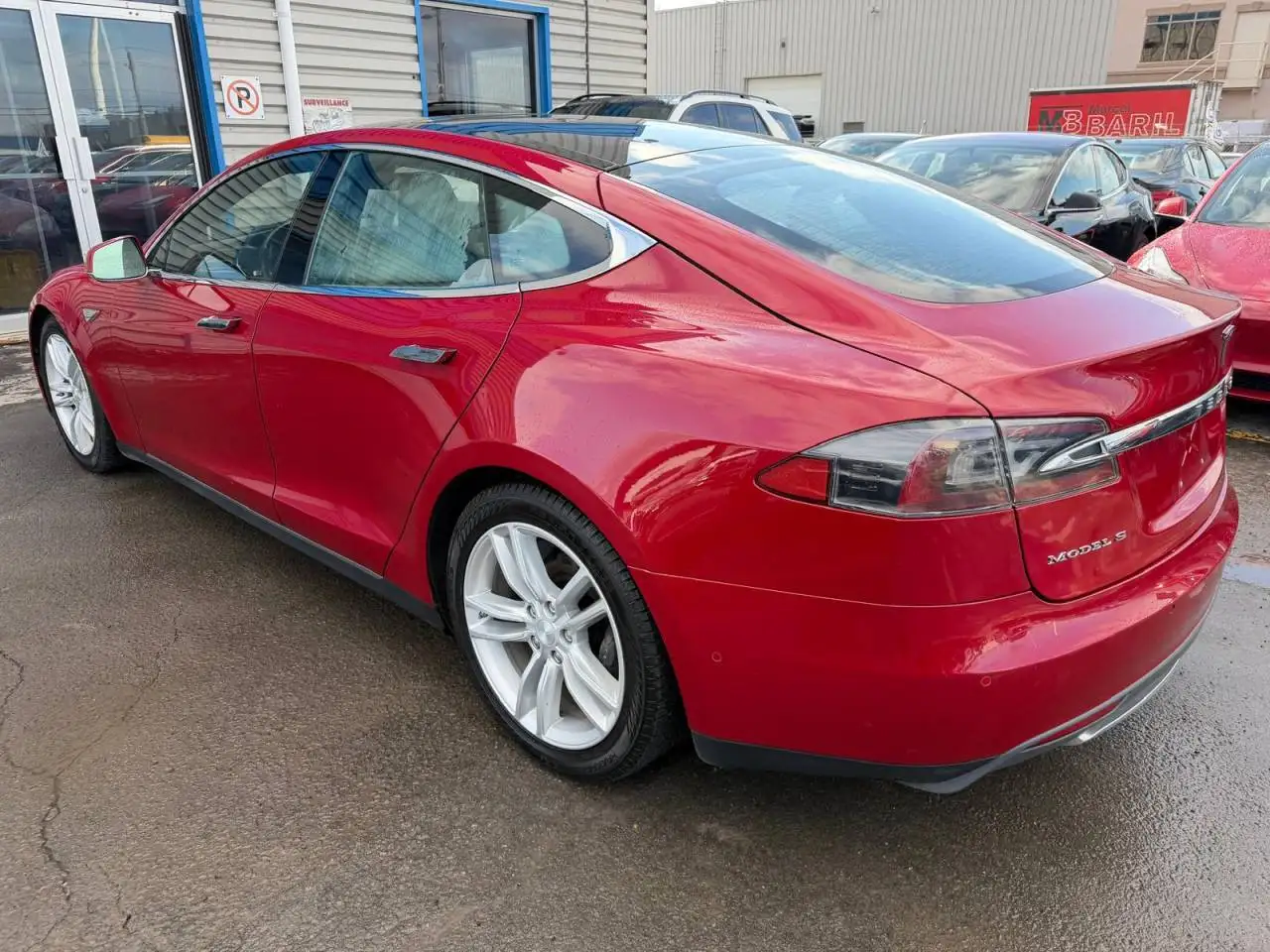 Tesla Model S снимка Tesla Model S