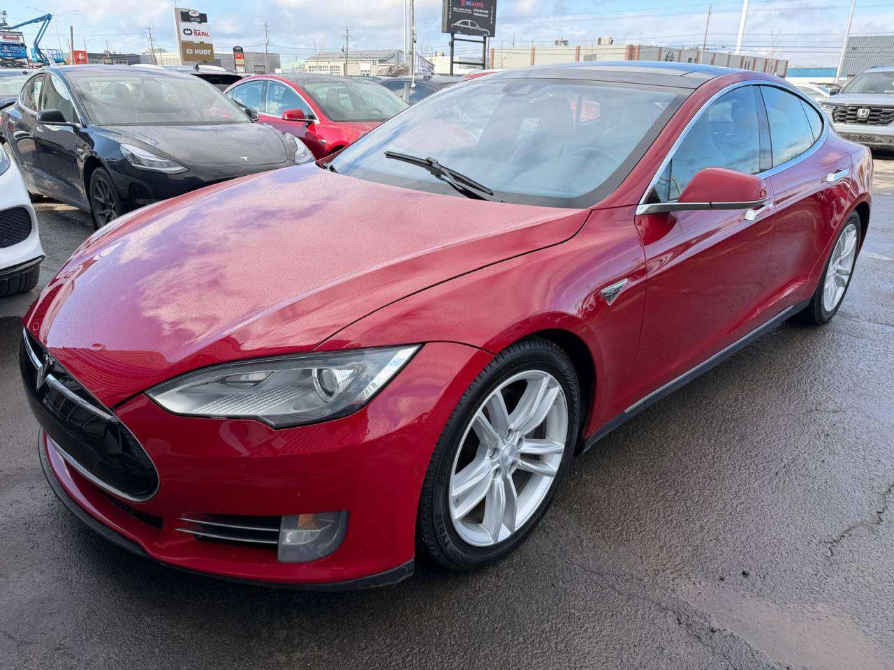 2015 Tesla Model S 85D alt 3