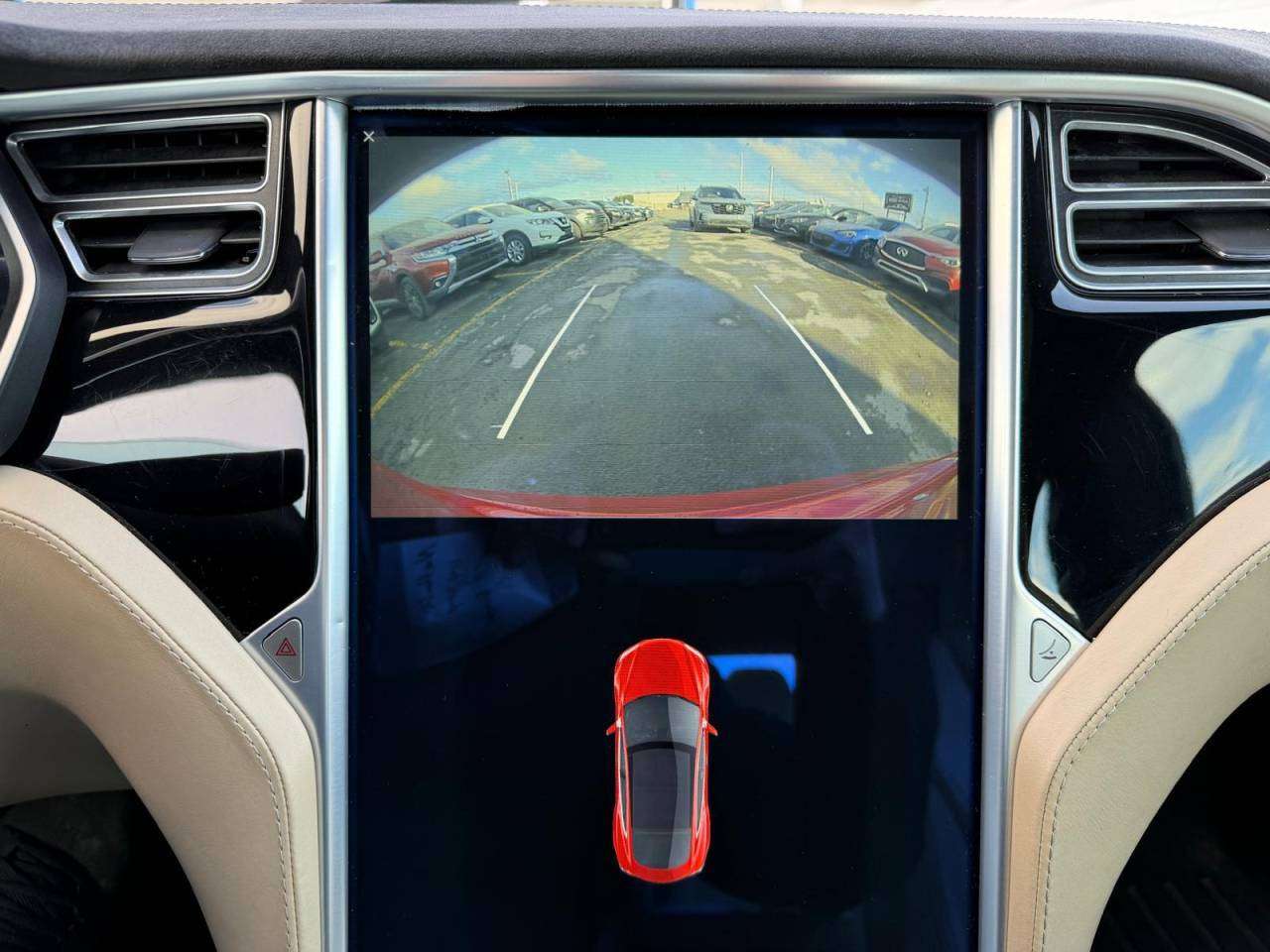 2015 Tesla Model S 85D thumb 8