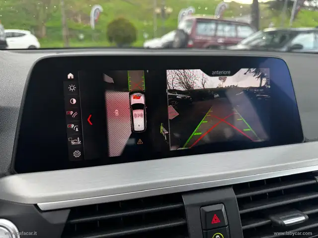 BMW X3 view 8