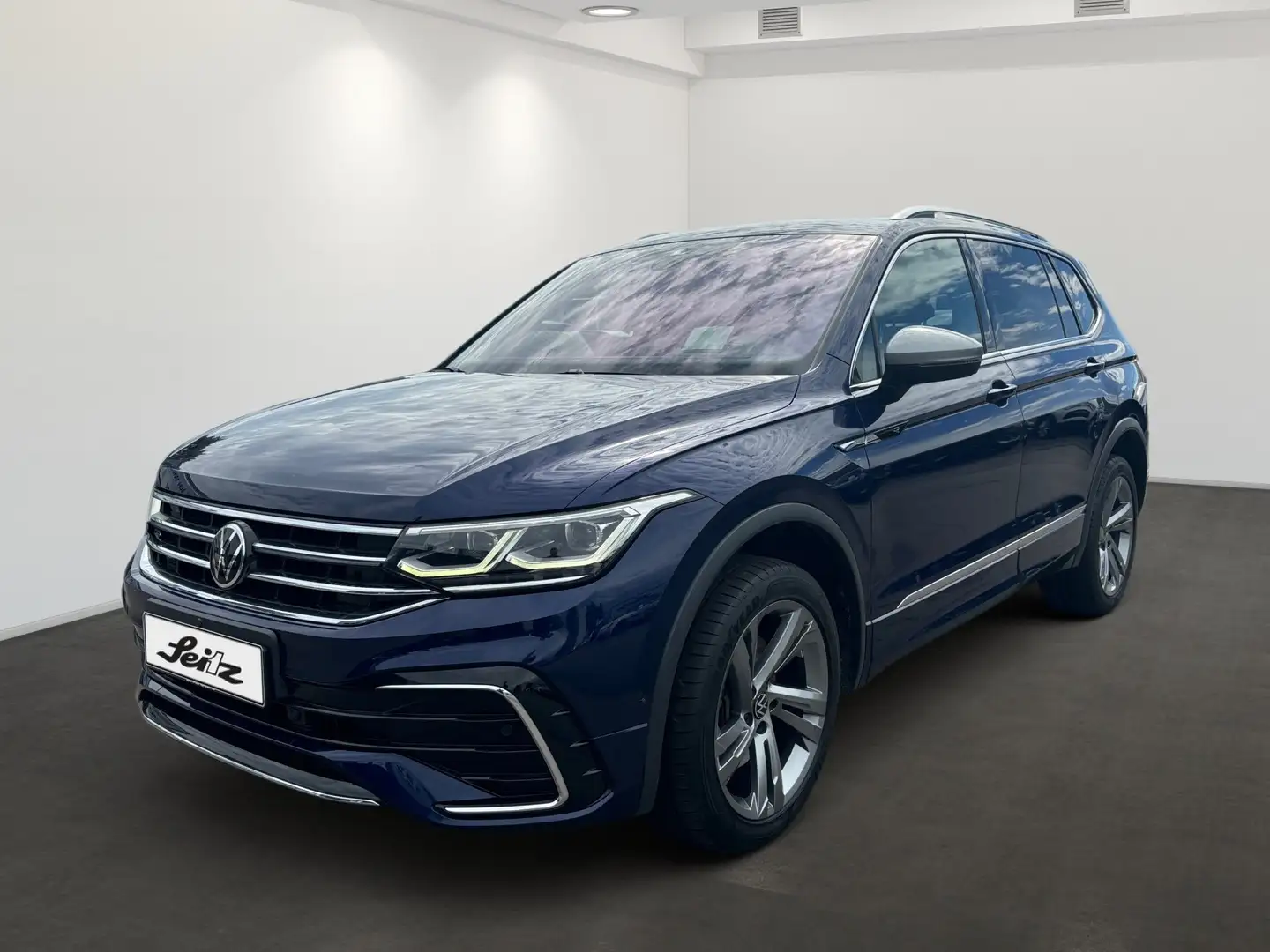 Volkswagen Tiguan Allspace 2.0 TDI 4M R-Line *AHK*HEAD-UP*PANO*MATRIX* Blau - 2