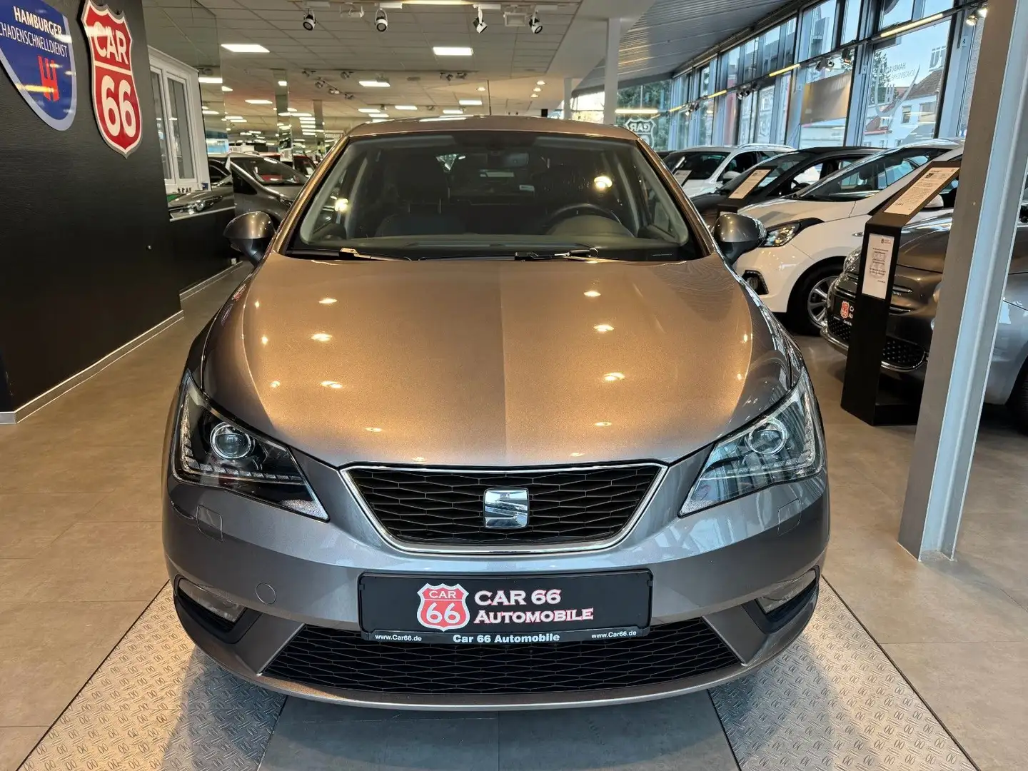 SEAT Ibiza Connect Grijs - 2