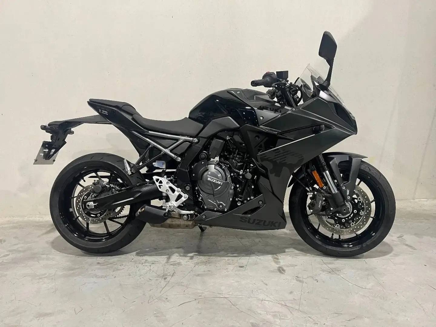 Suzuki GSX 8R als nieuw (BTW moto) - 2