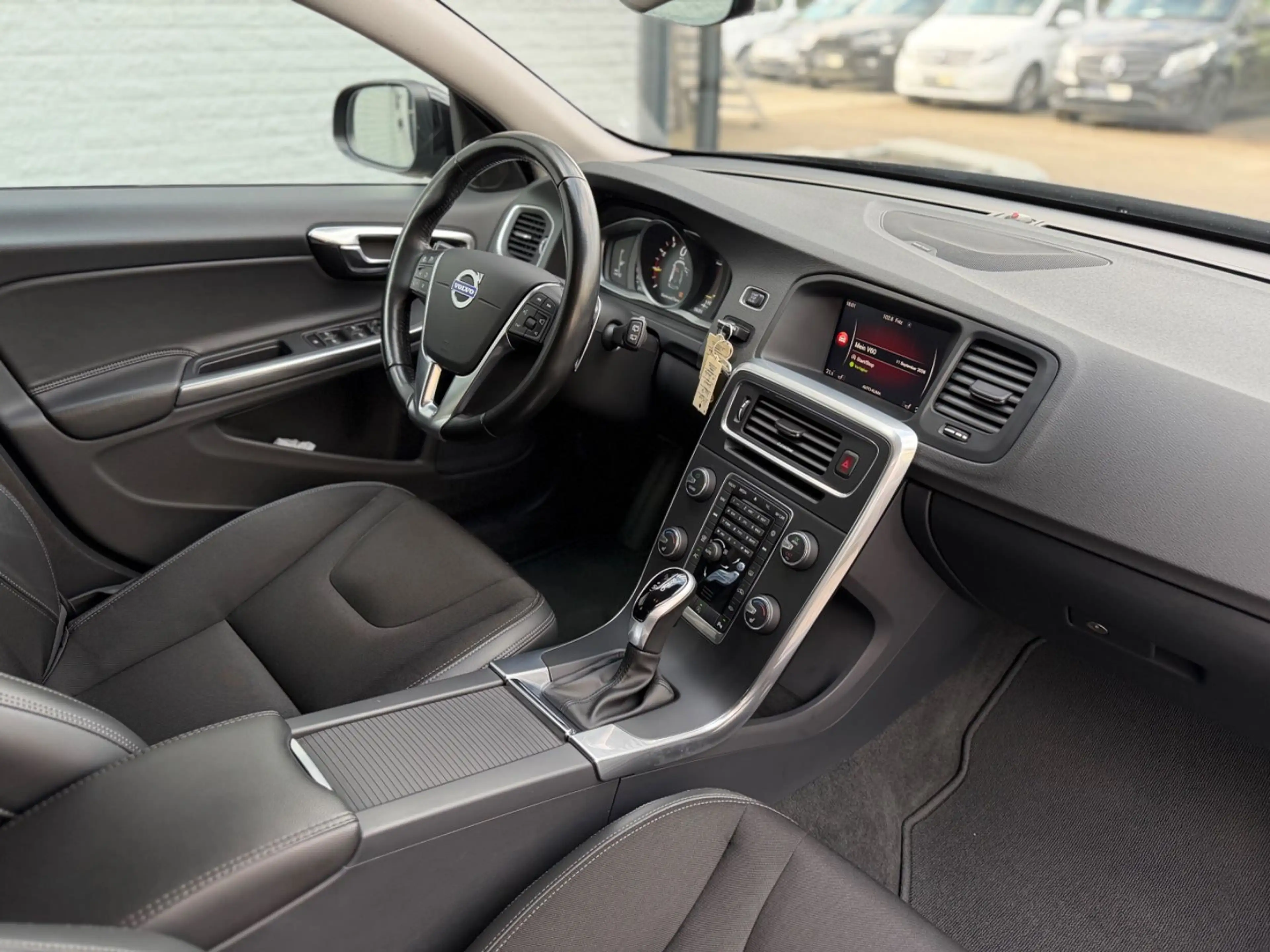 Volvo V60 T5 Geartronic Kombi Linje Business 1.HAND — photo 15