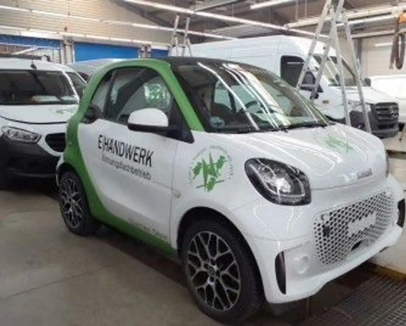 smart forTwo Prime LEDER*DAB*ALUFELGEN*BORDLOADER*TOP Bianco - 2