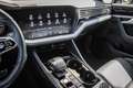 Volkswagen Touareg R 3.0 TSI 462pk eHybrid 4MOTION | Panoramadak | Lu Wit - thumbnail 49