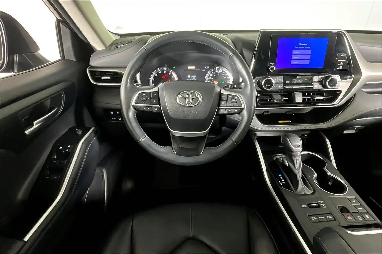 Toyota Highlander снимка Toyota Highlander