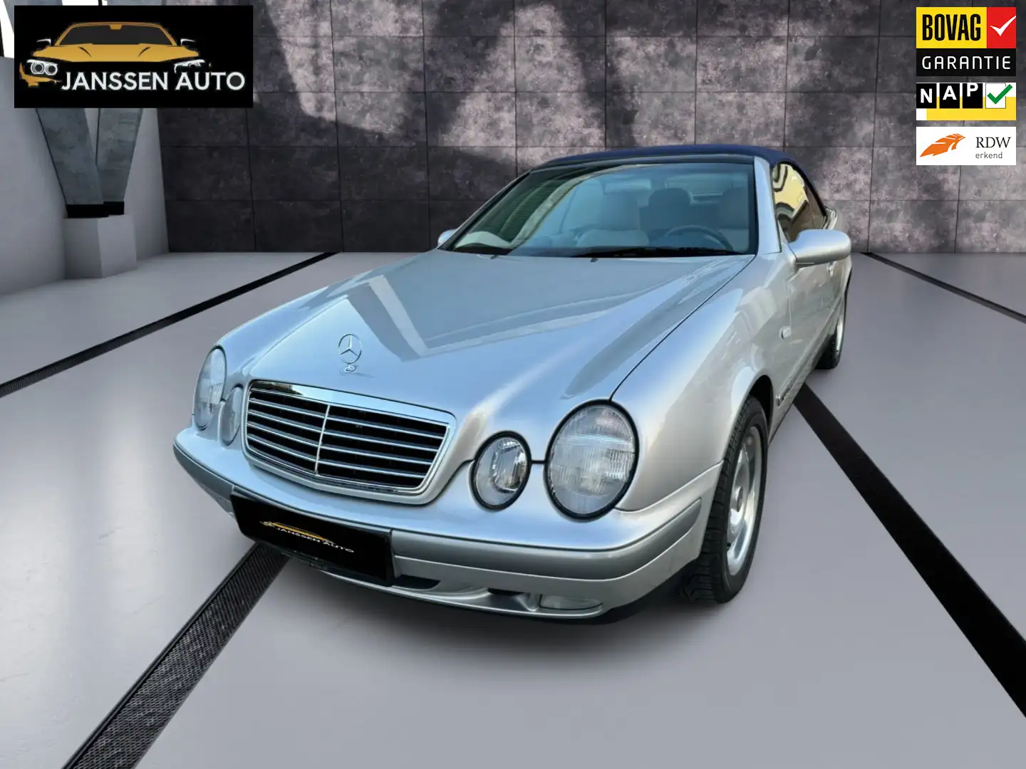 Mercedes-Benz CLK 200 Cabrio Avantgarde, "FABRIEKSNIEUW" Grijs - 1