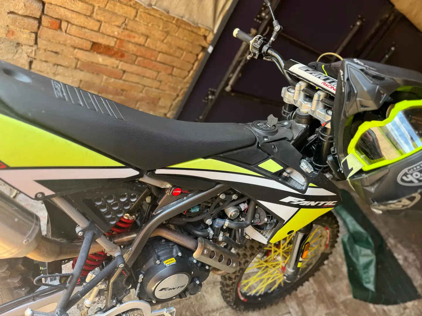 Fantic 125E Jaune - 2